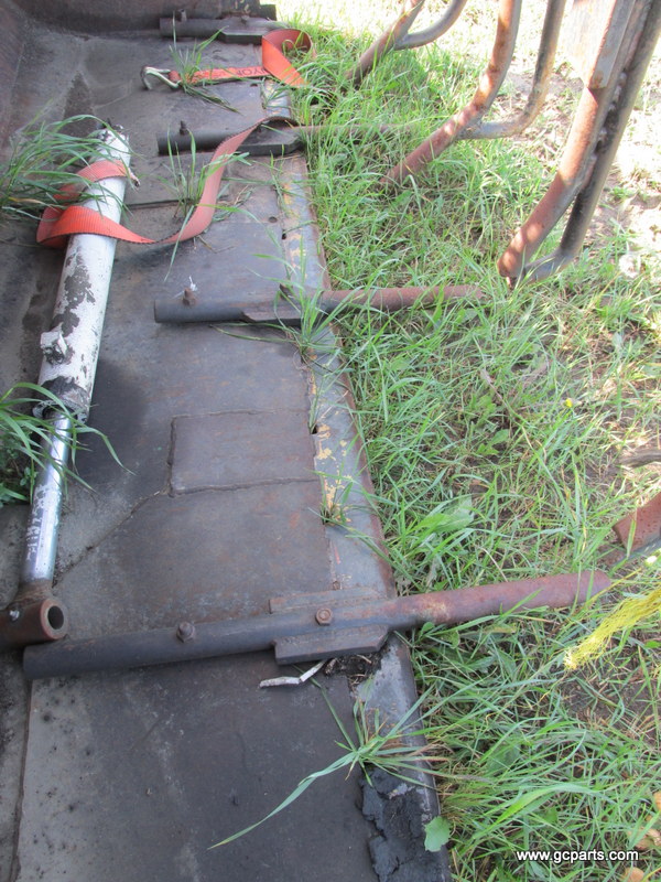 LOADER 7FT BUCKET W/ GRAPPLE